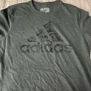 Adidas T-shirt